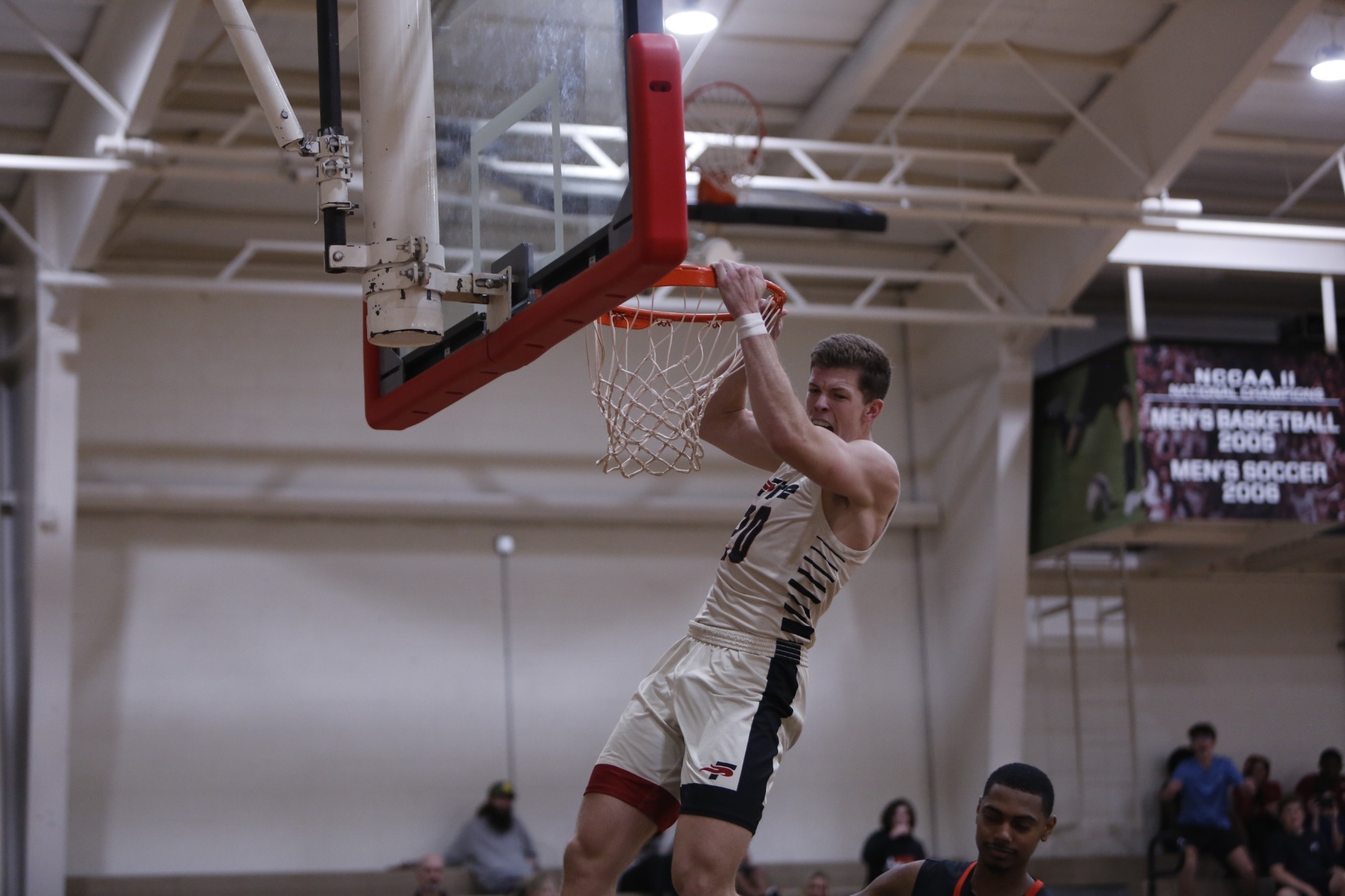 Men’s Hoops Faces No. 10 Falcons and Seahawks this Week