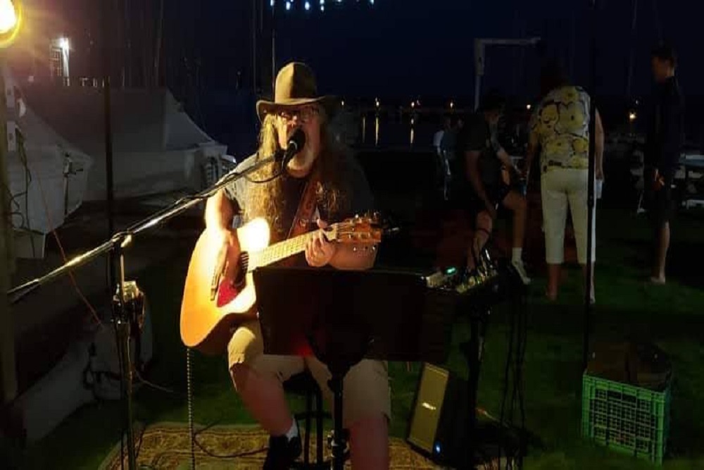 Live Music: Buck Shot At Fishtale Ale House to be held May 29