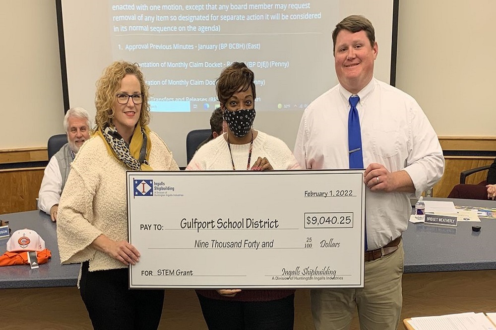HII’S INGALLS SHIPBUILDING AWARDS 0,000 IN STEM GRANTS