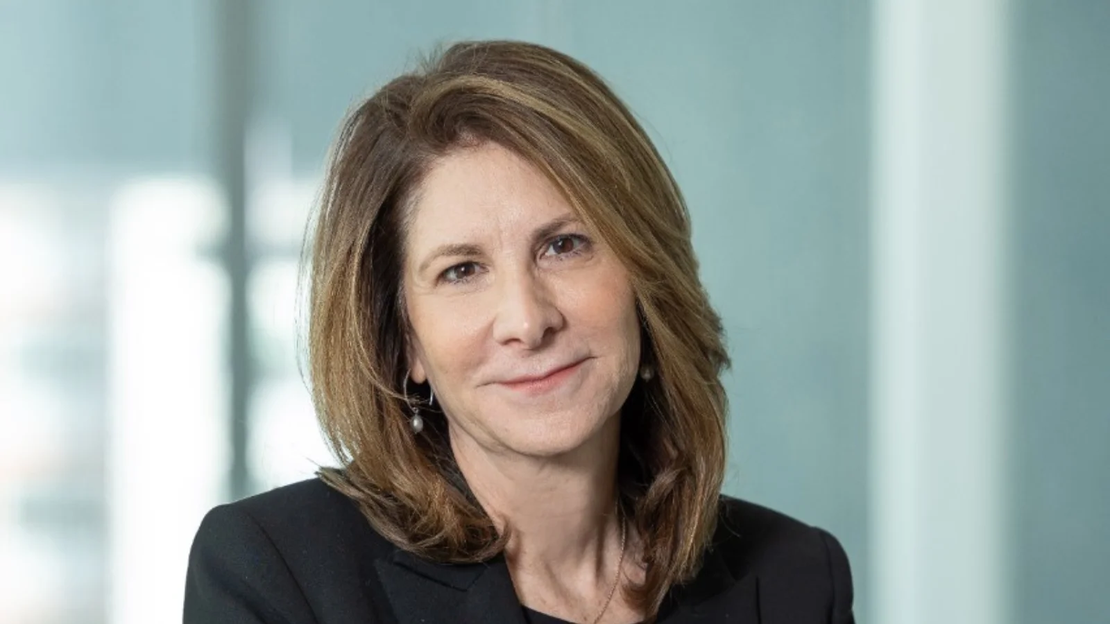 NYU hosts mini spring swap shop to support student move-in