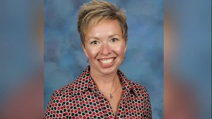 How many students were enrolled in Eau Claire County school districts in 2024-25 school year?