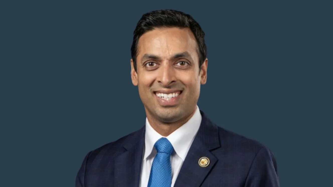Suhas Subramanyam, U.S. Representative for Virginia's 10th Congressional District Suhas Subramanyam, U.S. Representative for Virginia's 10th Congressional District