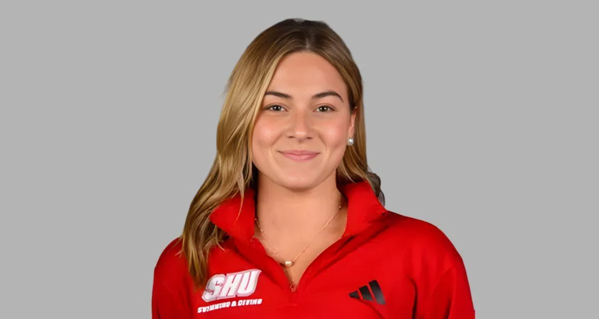 Maggie Holland, player - Sacred Heart Pioneers Women%27s Swimming Maggie Holland, player - Sacred Heart Pioneers Women%27s Swimming