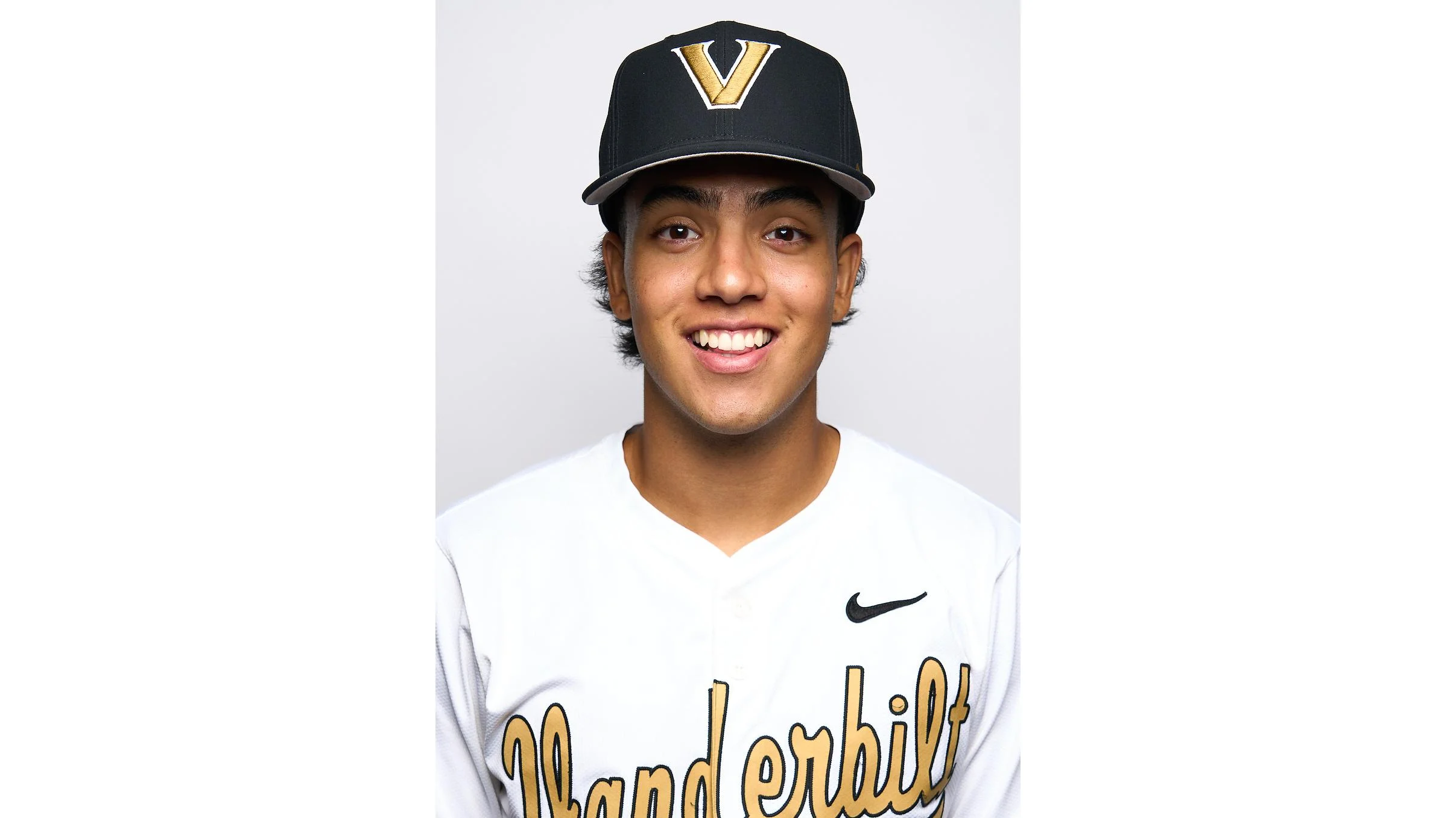 Independence High School standout David Mendez’s collegiate team loses game in the NCAA Division I Baseball Championship on Sunday, June 1