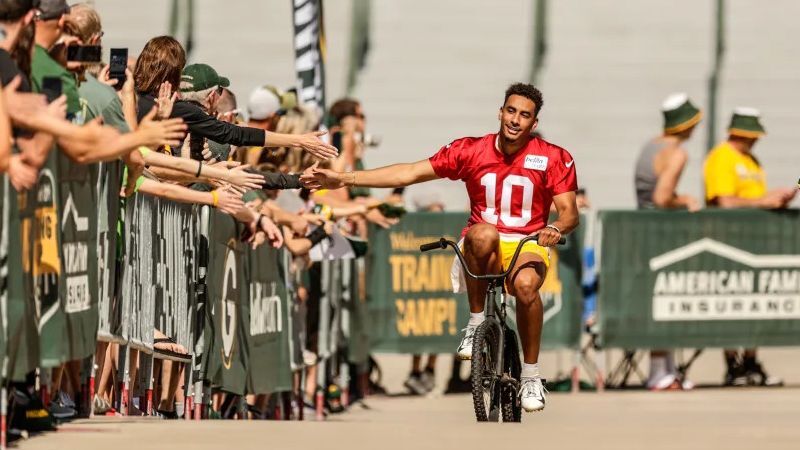 Fan thanks Pack, QB Love for making youngster’s ‘first training camp experience amazing!’ Fan thanks Pack, QB Love for making youngster’s ‘first training camp experience amazing!’