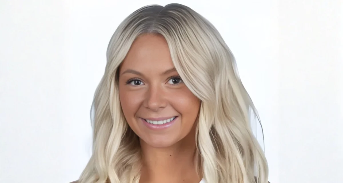 Jessica Popiol, Women's Tennis Jessica Popiol, Women's Tennis