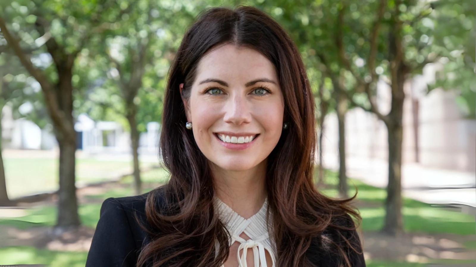 Gendered college major choices linked to long-term pay disparities