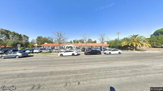 93 W Avenida De Los Arboles, Thousand Oaks, CA 91360 93 W Avenida De Los Arboles, Thousand Oaks, CA 91360