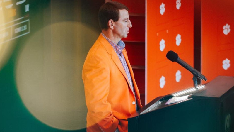 Swinney announces changes to Clemson coaching staff Swinney announces changes to Clemson coaching staff