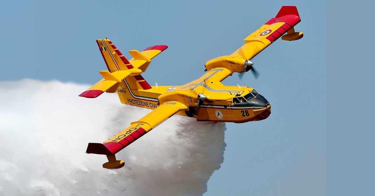 Canadair CL-415