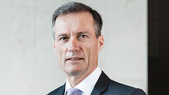 Captain Chris Kempis Director Flight Operations