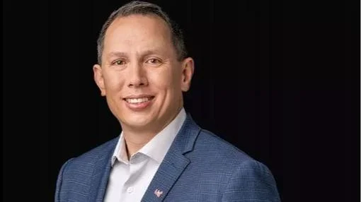 President Chris Lynne