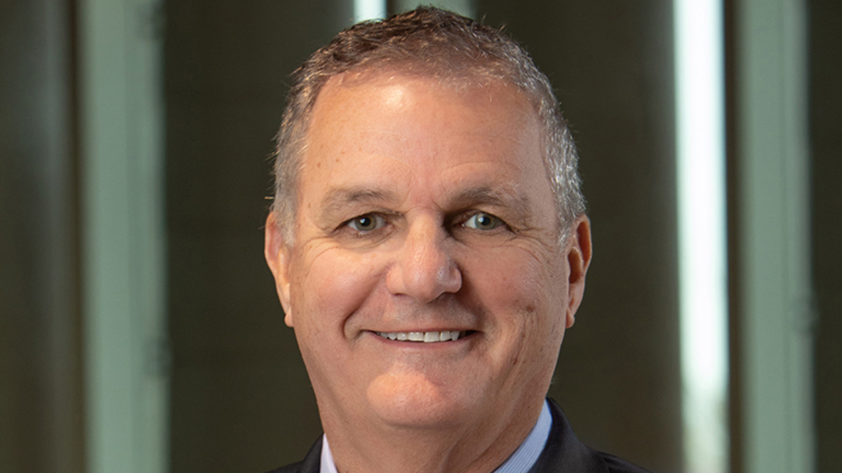 Accepting Applications for Airport Restaurant!