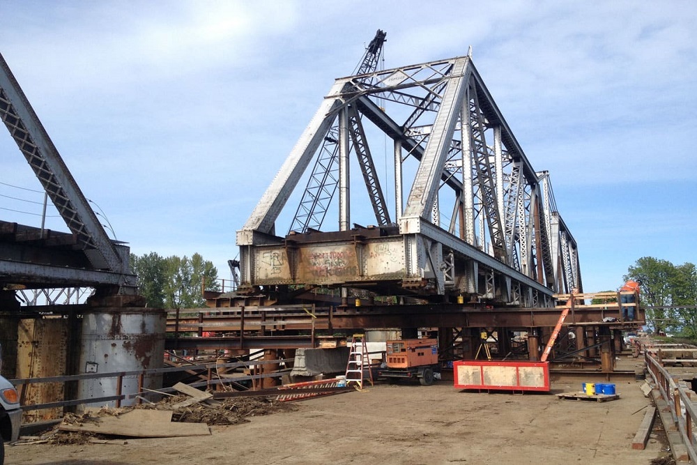 Union Pacific Railroad Bridge Construction