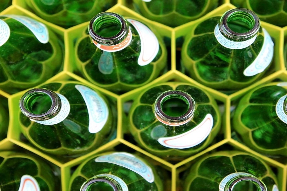 Reminder: Effective immediately, place all glass bottles & jars in your garbage