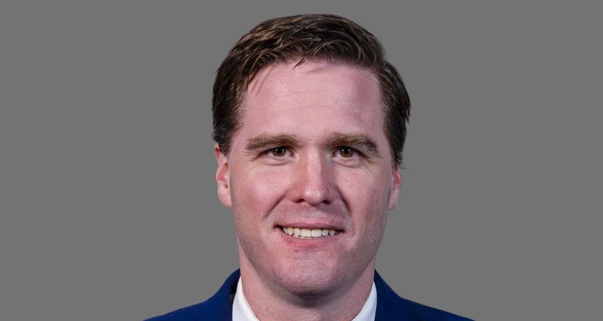 Joe Howe,  Interim Malcolm G. Chace Head Coach of Men's Hockey