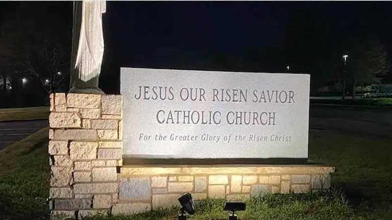 Knights of Columbus help S.C. parish hold Mass during COVID-19 pandemic Knights of Columbus help S.C. parish hold Mass during COVID-19 pandemic