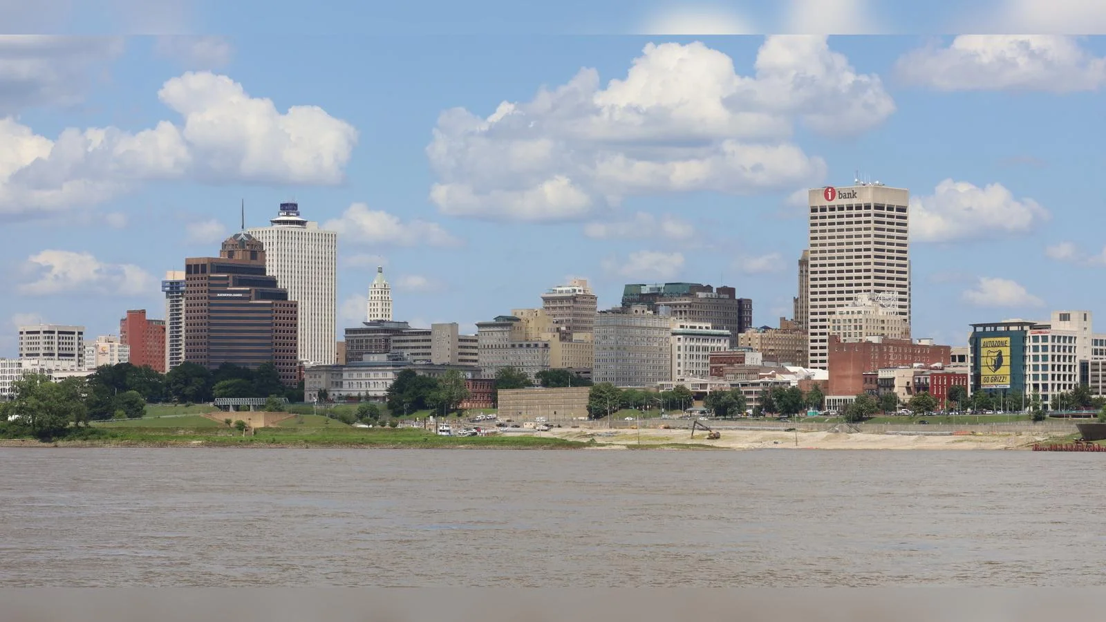 Memphis - wikipedia.org