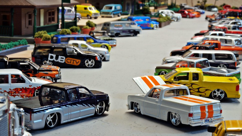 Charlotte Mecklenburg Library Announces Participation of North County Library Staff in the Huntersville Car & Truck Show