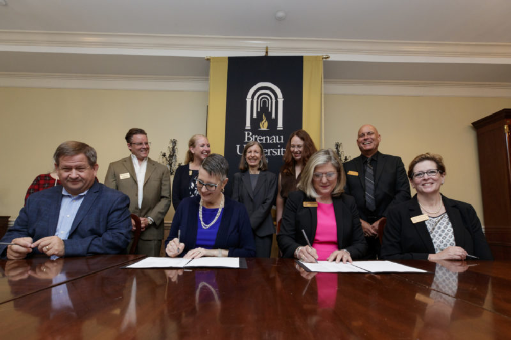 Brenau, Athens Tech sign interior design credit transfer agreement