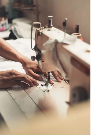 Adult Sewing Class – Rec Center & Library