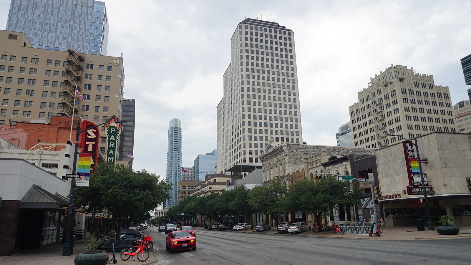 Courtyard concerts and Comedy Crushers will be in Austin this week