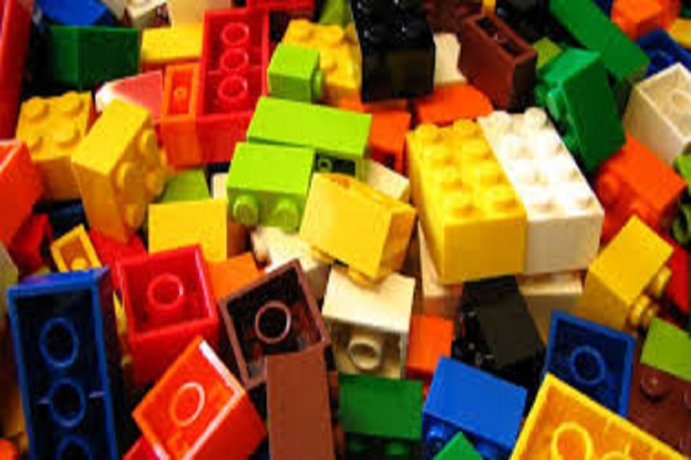 GREENSBORO PUBLIC LIBRARY: One Scoop of LEGO Challenge Feb. 10