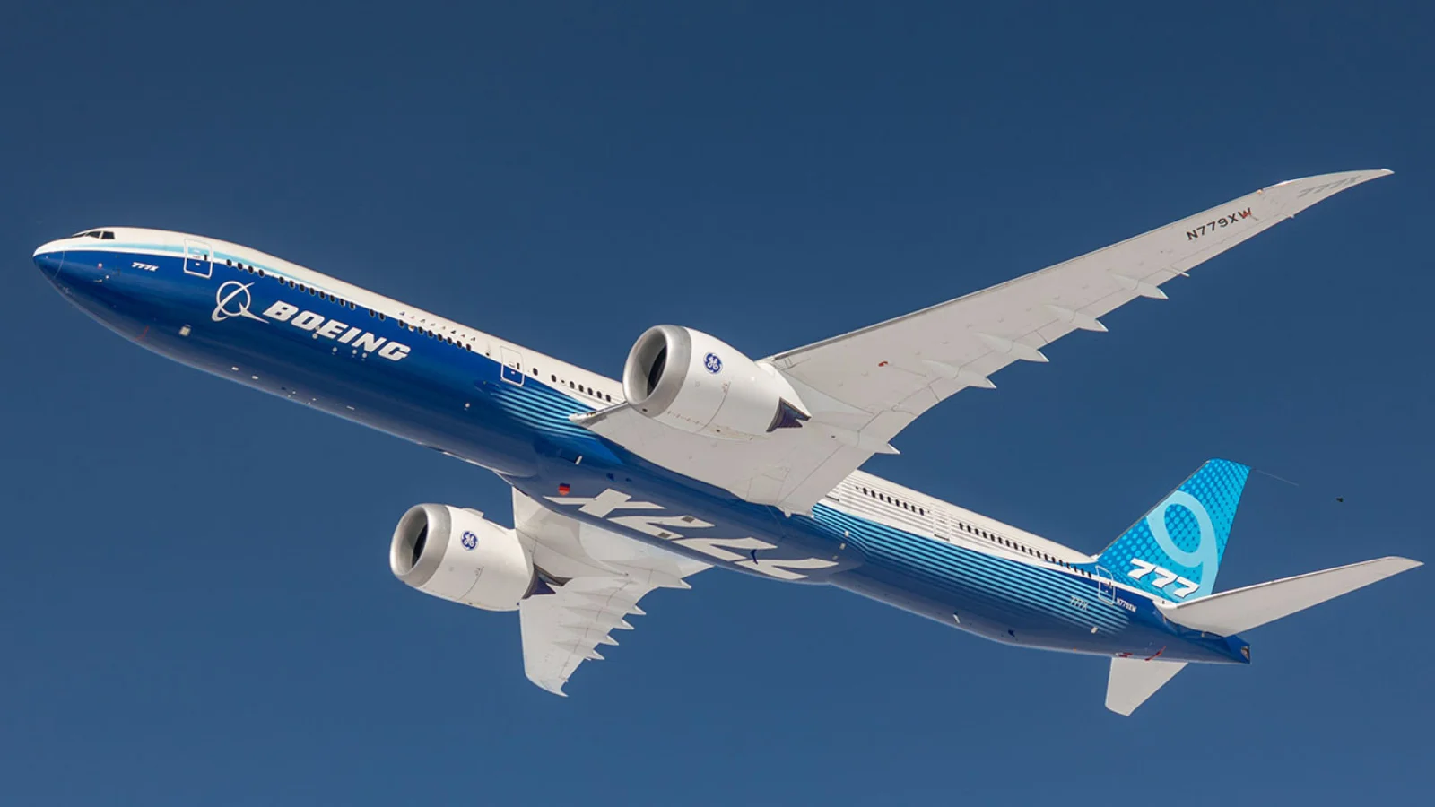Boeing investigates 777X thrust link failure after test flight from Hawaii