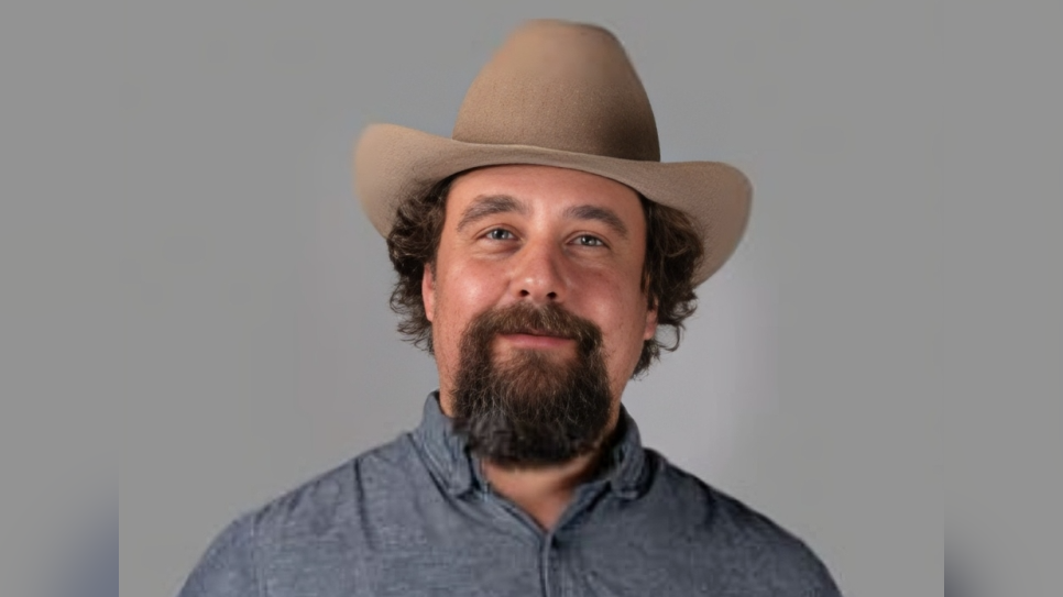 Santa returns to Austin’s Long Center for festive photo opportunity