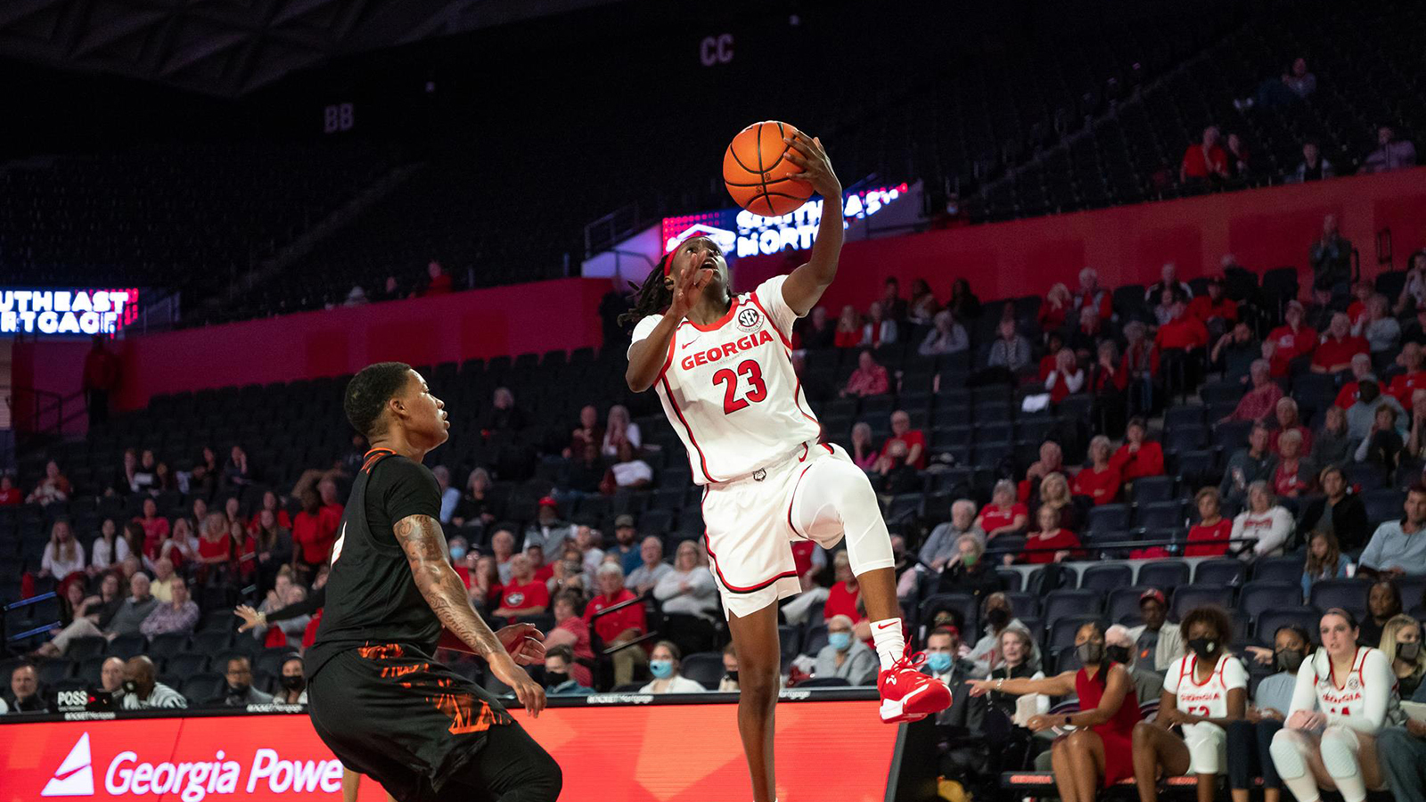 Georgia Bulldog Morrison on Dawn Staley Award watch list, ‘recognizes the top guard in the country’