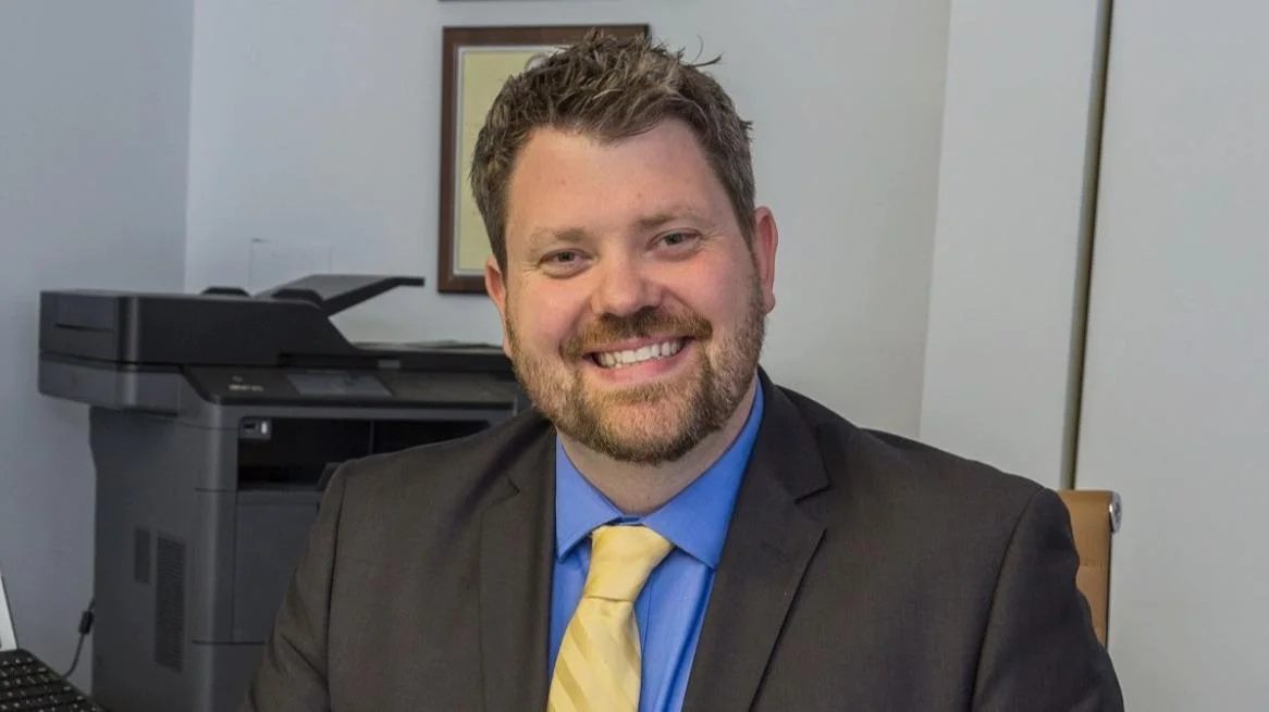 Delegate Ian Lovejoy highlights memorial resolution and campaign event in recent posts