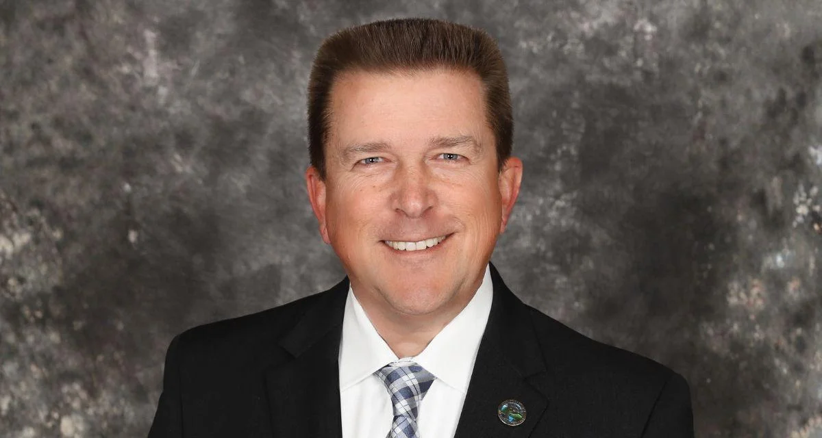 Mike McMinn, Mayor at City of Eastvale, CA