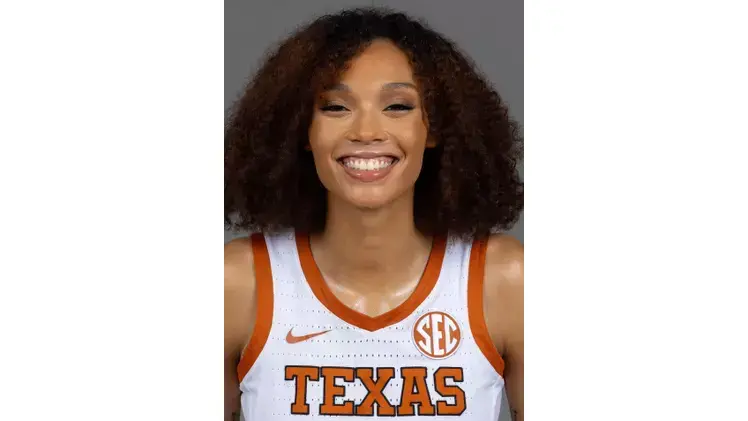Ndjakalenga Mwenentanda, former Washington High School standout’s collegiate team plays on Monday, March 24 in Division I NCAA Basketball Championship Tournament