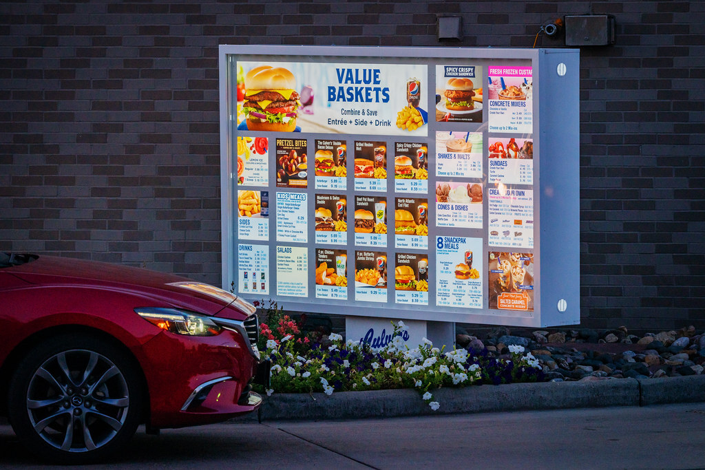 Tzu Chi USA’s Drive-Thru Food Giveaway on Feb. 19 Tzu Chi USA’s Drive-Thru Food Giveaway on Feb. 19