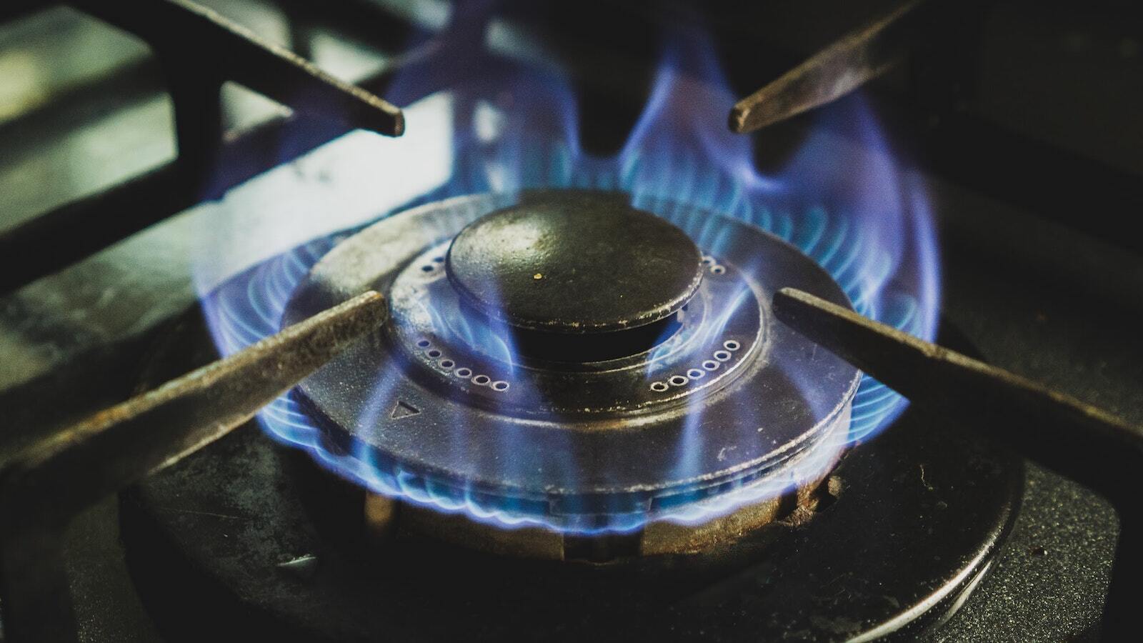 Natural gas prices in Arizona increased 92.8% between January 2021 and May 2022.