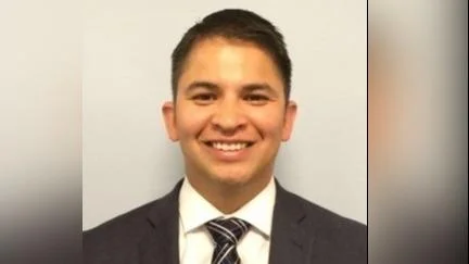 Texas schools prepare for student cell phone ban starting 2025-26