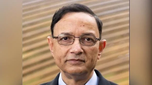 Dr. Amit B. Singh President - Edmonds College