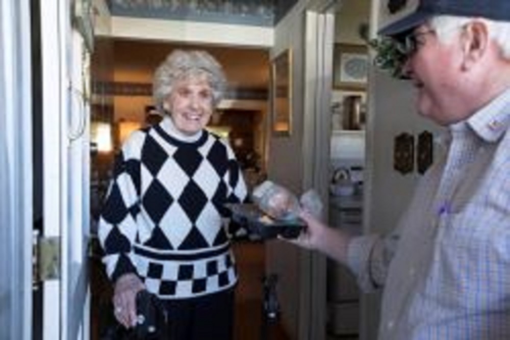 Food Lion Feeds to Donate 5,000 Meals for Seniors Food Lion Feeds to Donate 5,000 Meals for Seniors