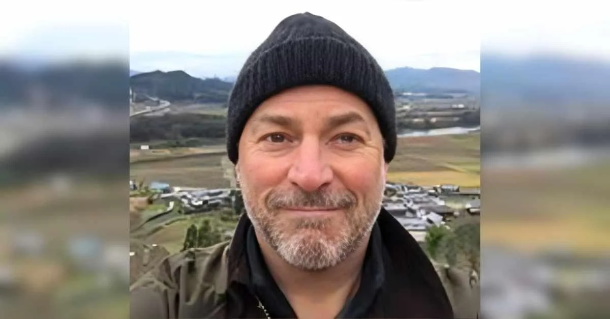 Peter Larsen vice president of Buy with Prime and Amazon Multi-Channel Fulfillment - Official Website