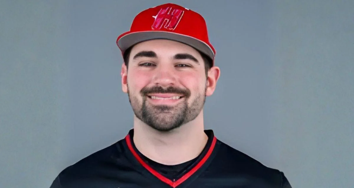 Hawks and Eastern Connecticut State University tie after umpires end game early