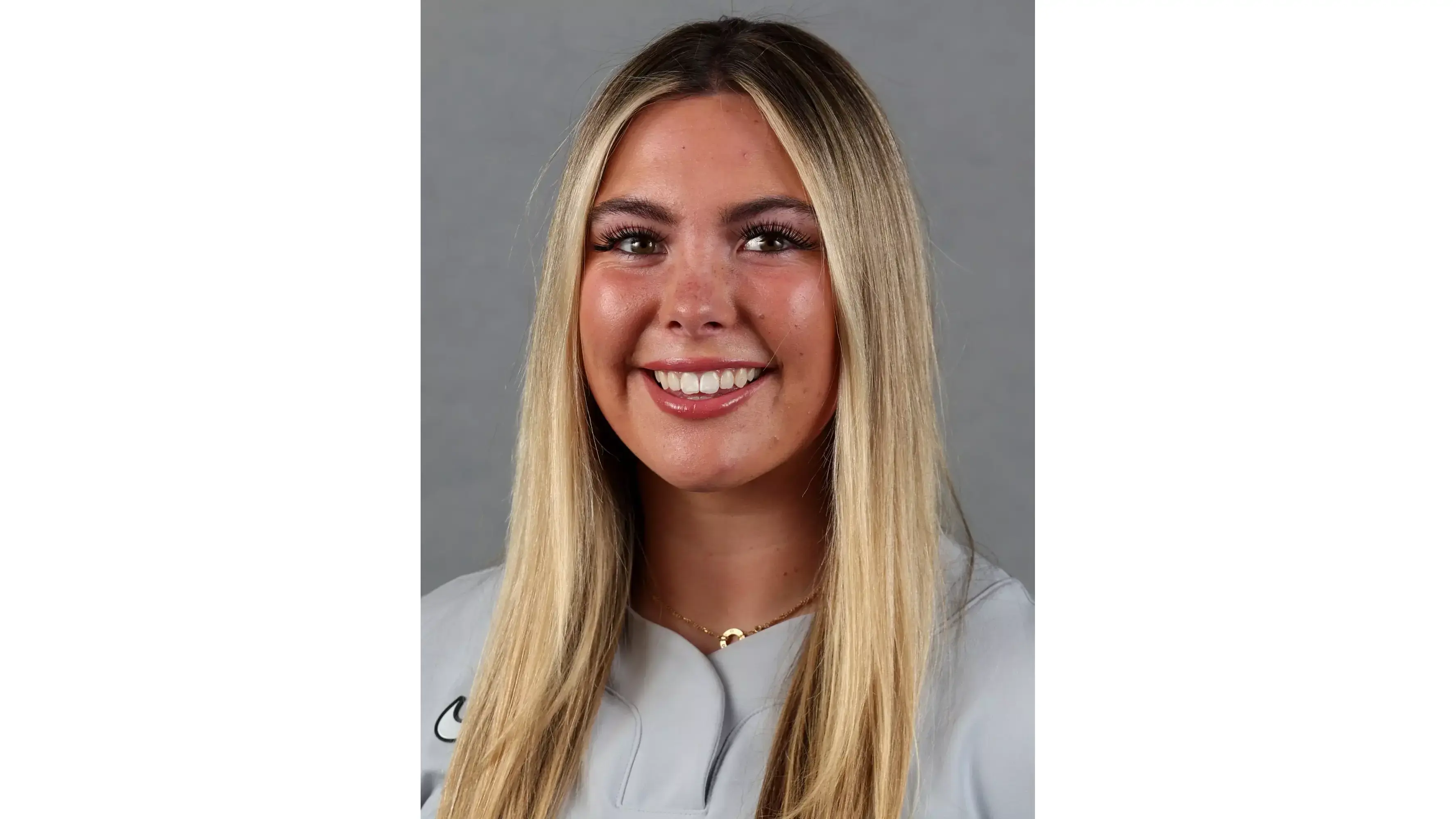 On Sunday, May 18, former Oaks Christian High School standout Rylee McCoy collegiate team loses in the NCAA Division I Softball Championship