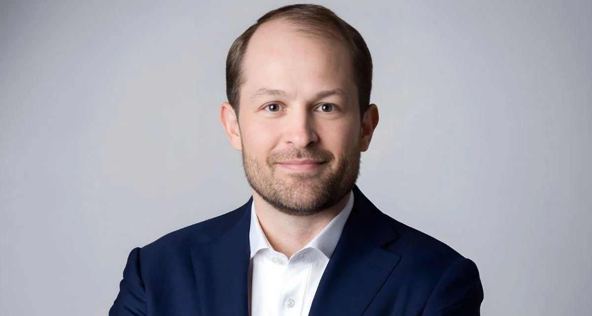 Luke J. Petherbridge, Chief Executive Officer at Link Logistics Luke J. Petherbridge, Chief Executive Officer at Link Logistics