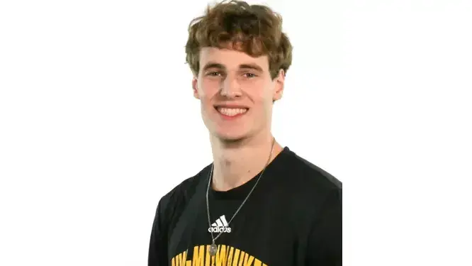 Which former Ozaukee County News area high school standouts will be in action on Thursday, Nov. 21?