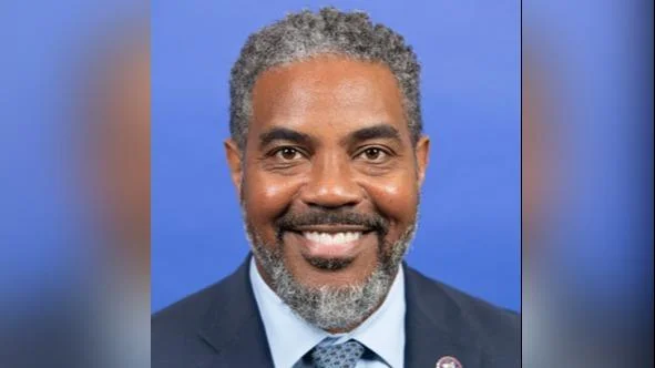 Steven Horsford criticizes Trump’s policies targeting FBI agents and imposing tariffs