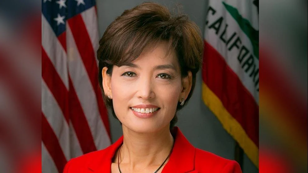 young kim addresses north tustin’s postal challenges; celebrates credit union milestone