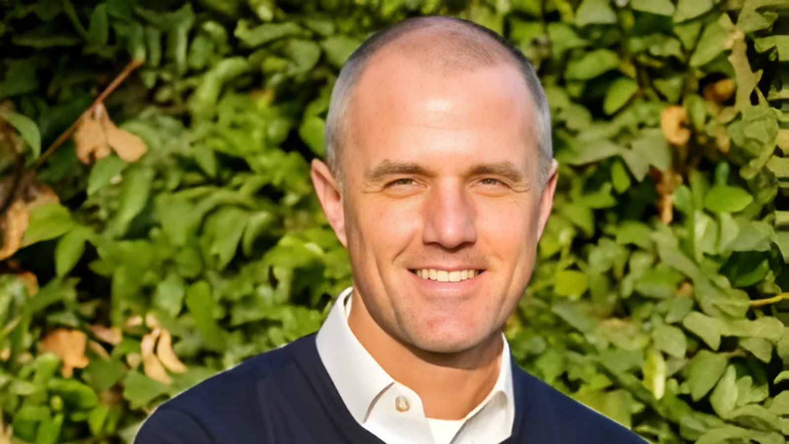 Library patrons recommend top books they enjoyed reading throughout 2025