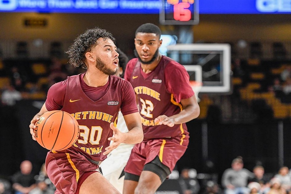 NC State Holds Off Wildcats, 65-48