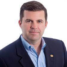 Moveable Feast featuring Sean Keefer Moveable Feast featuring Sean Keefer