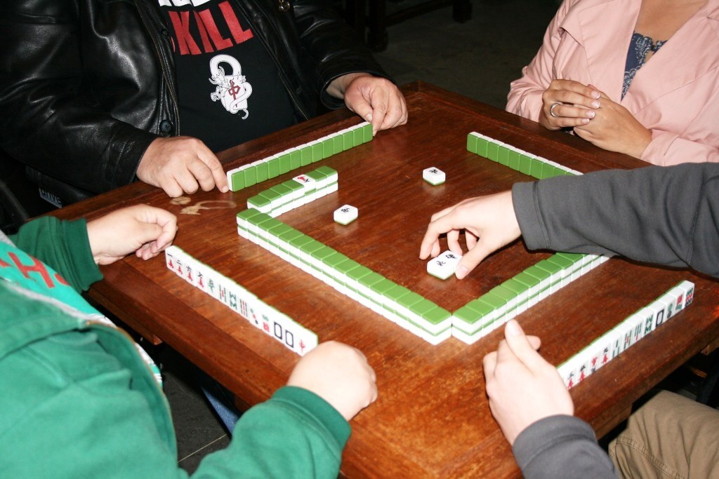 Mahjong Club – Adults