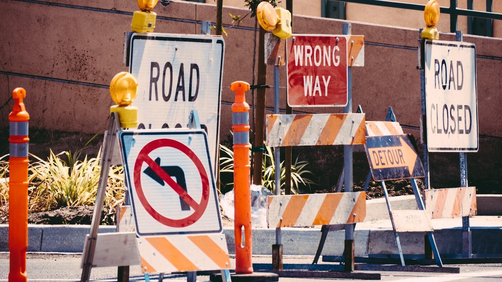 Whitmer signs 800th bipartisan bill, supporting Michigan construction workers ‘as they work to fix our roads’